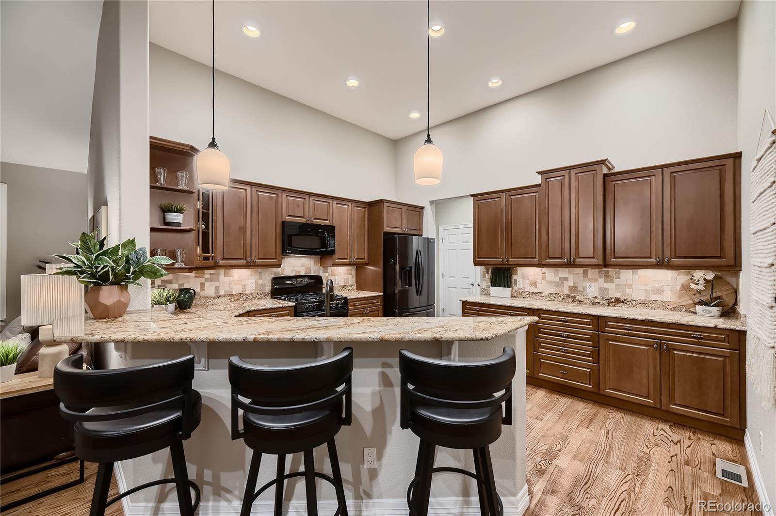 8564 W Quarto Avenue