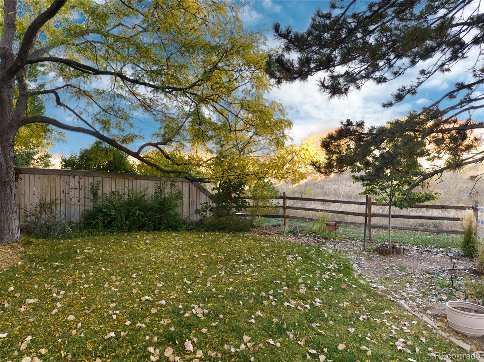 8952 Sunset Ridge Court