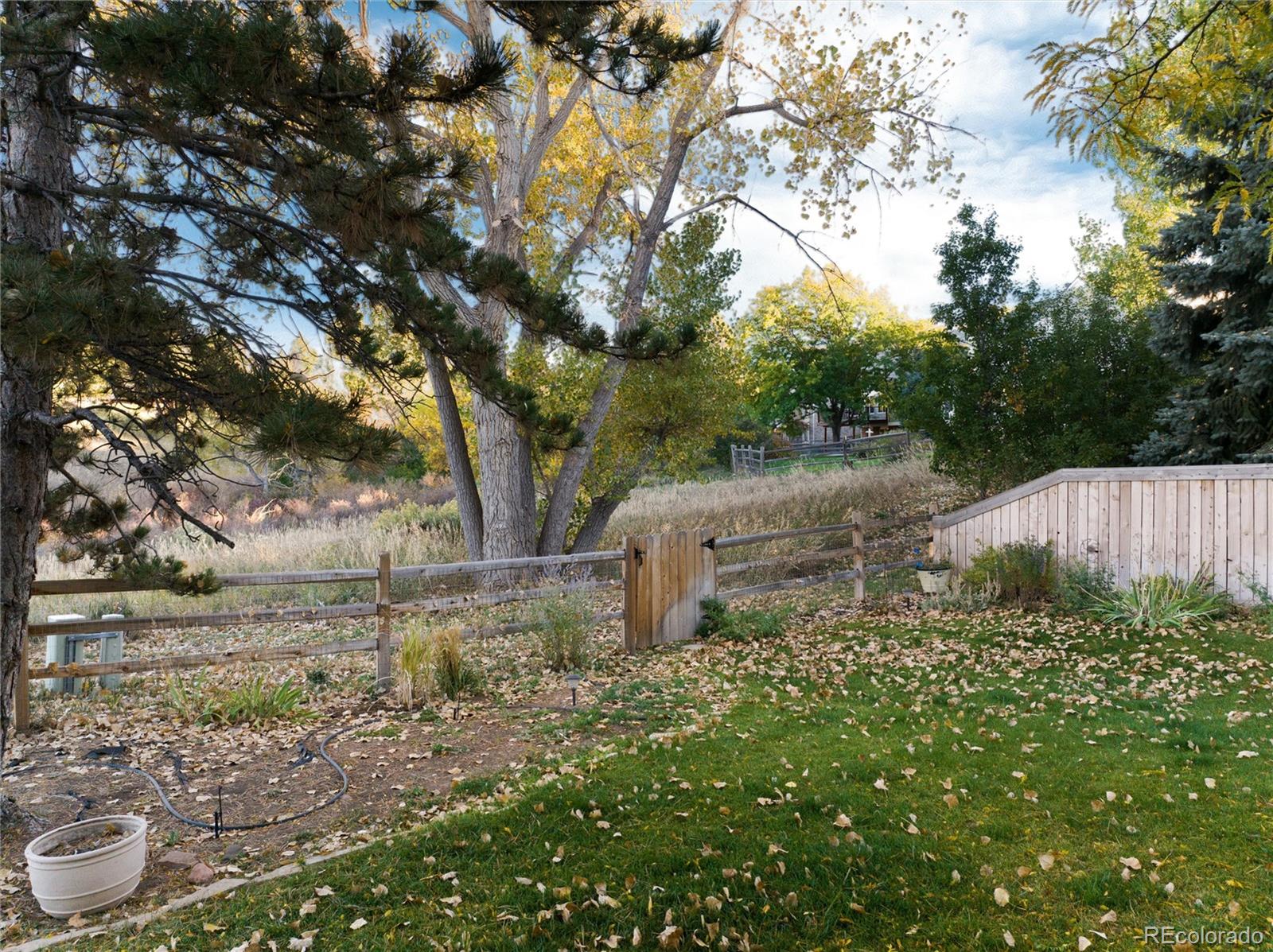 8952 Sunset Ridge Court