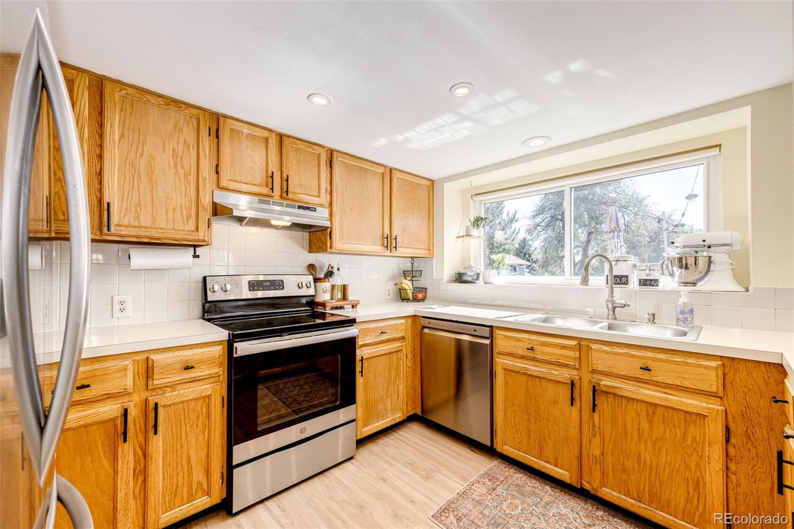 11749 Elizabeth Place