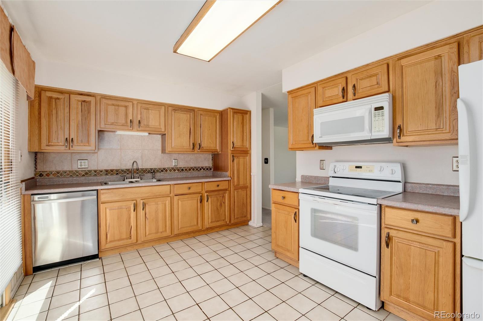 16160 E Montana Place