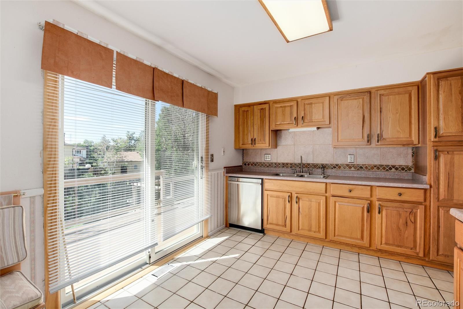 16160 E Montana Place