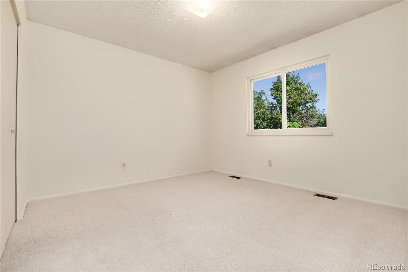 16160 E Montana Place