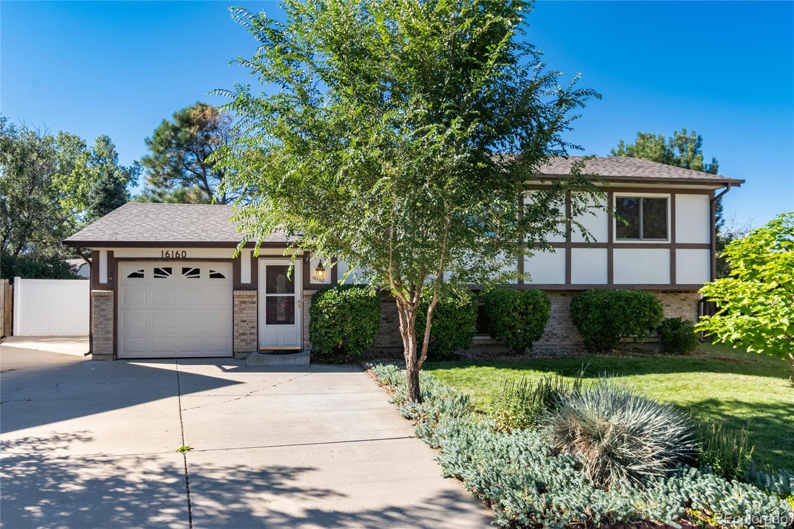 16160 E Montana Place