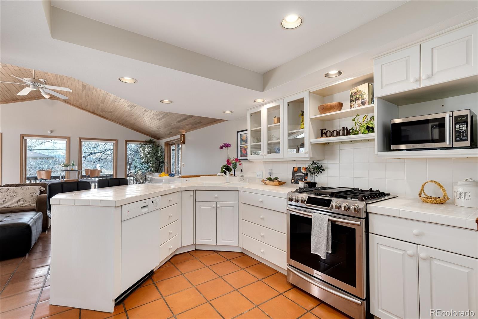 7411 S Clermont Drive