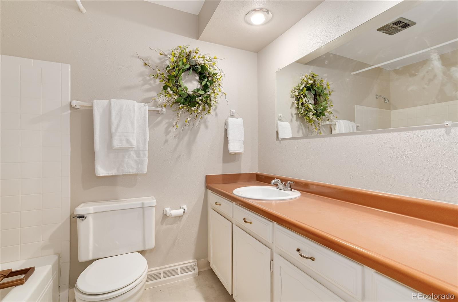 7411 S Clermont Drive