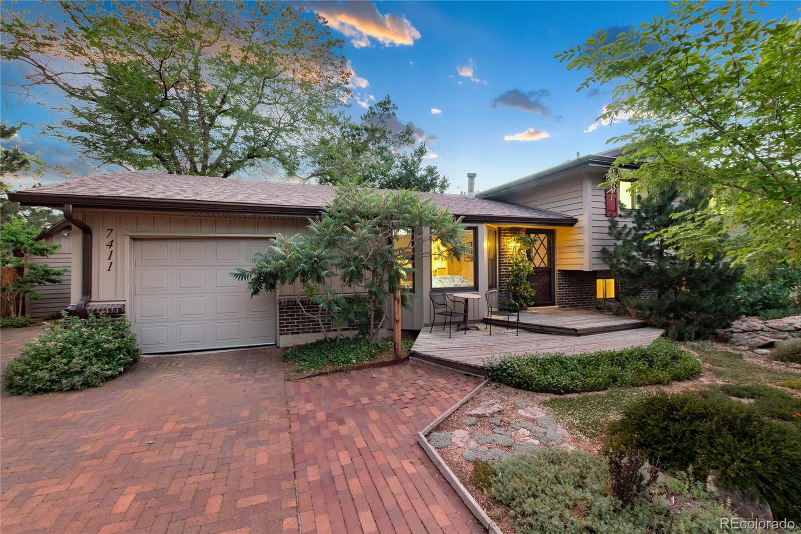 7411 S Clermont Drive