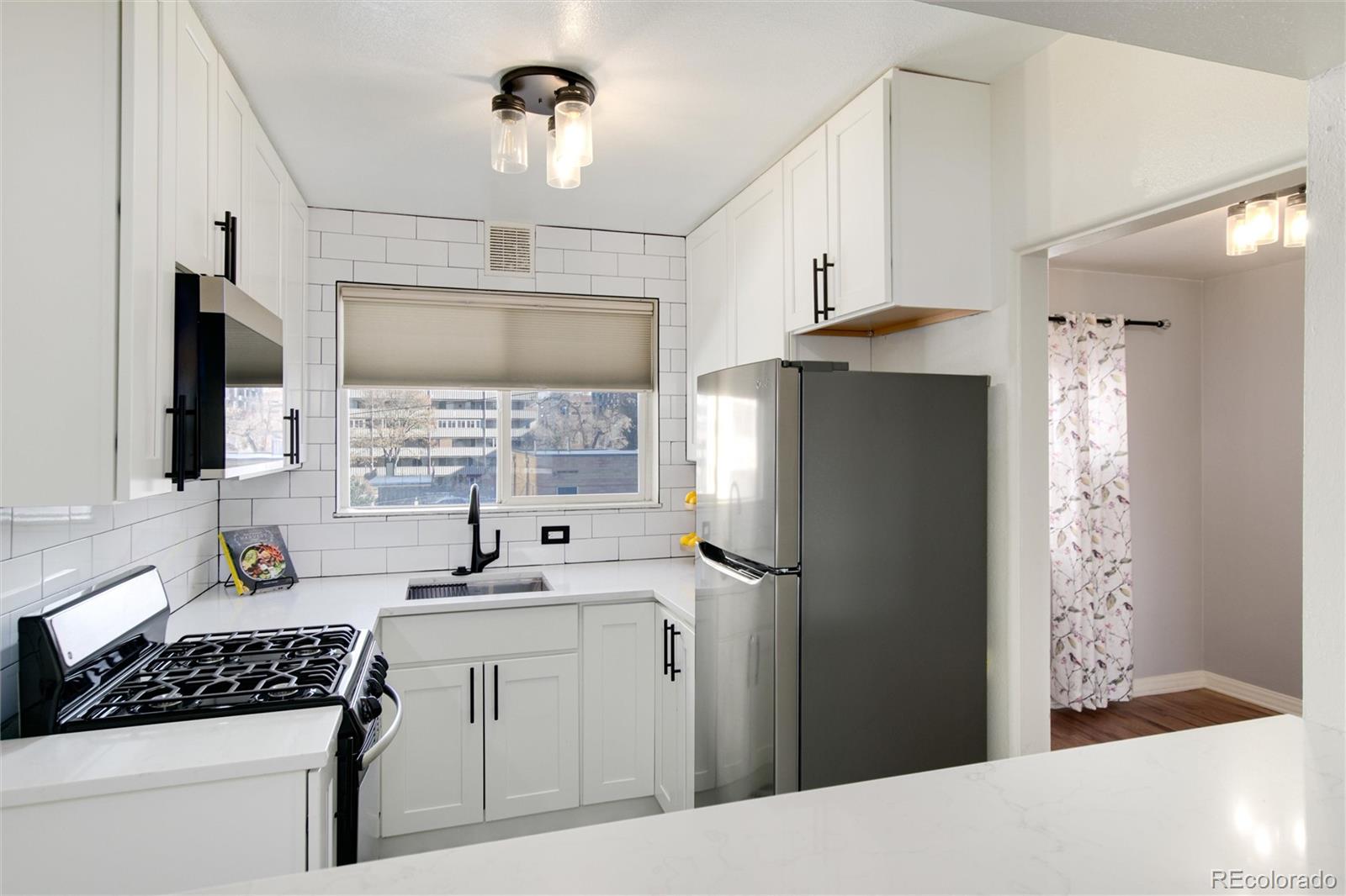 1100 Colorado Boulevard Unit: 303