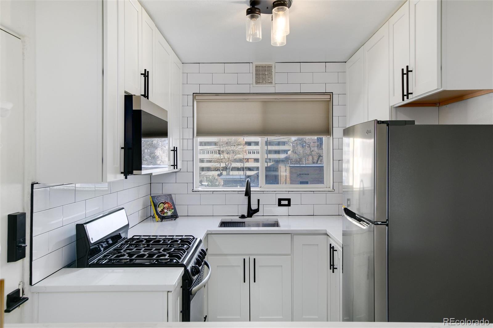 1100 Colorado Boulevard Unit: 303