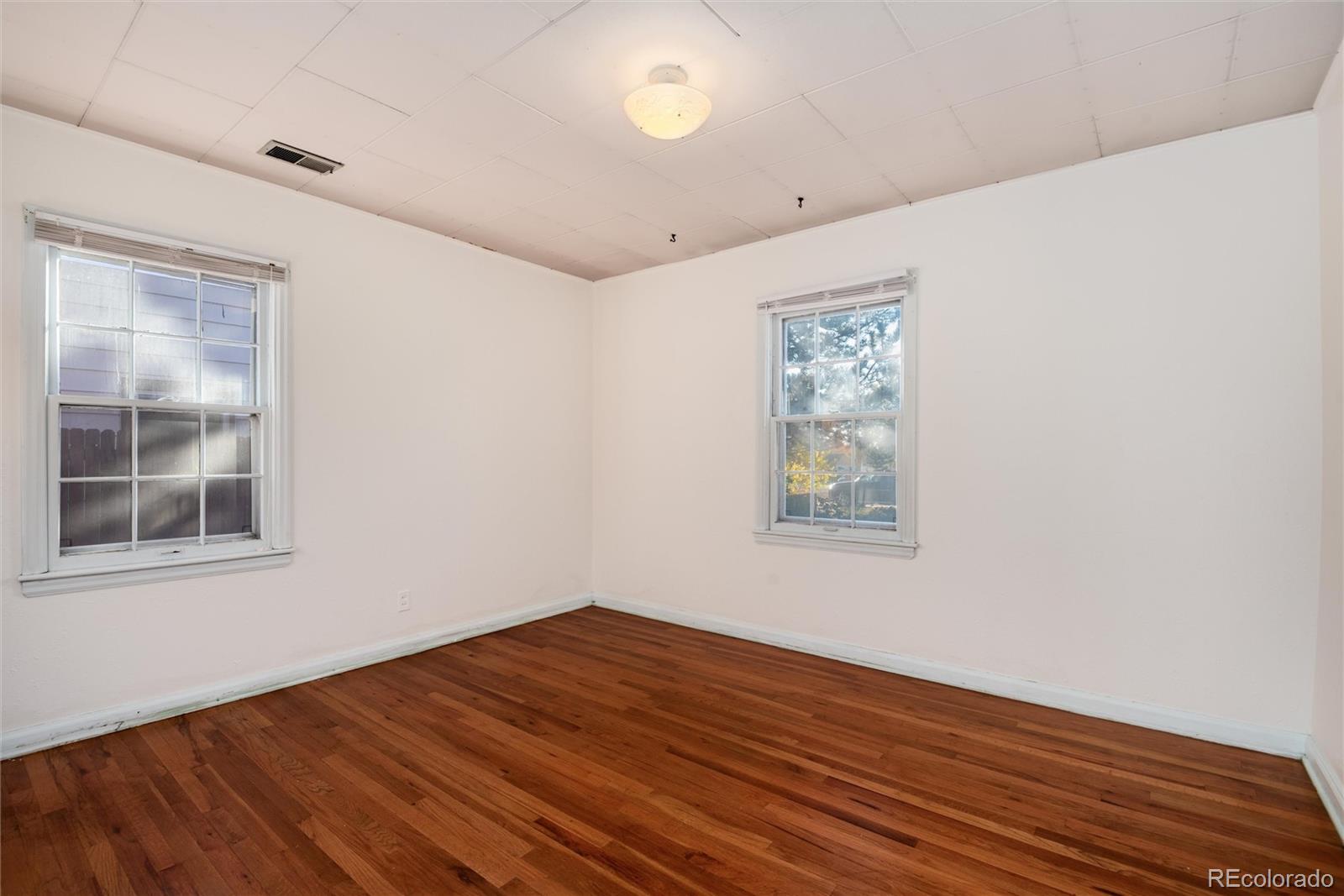 4580 S Pennsylvania Street