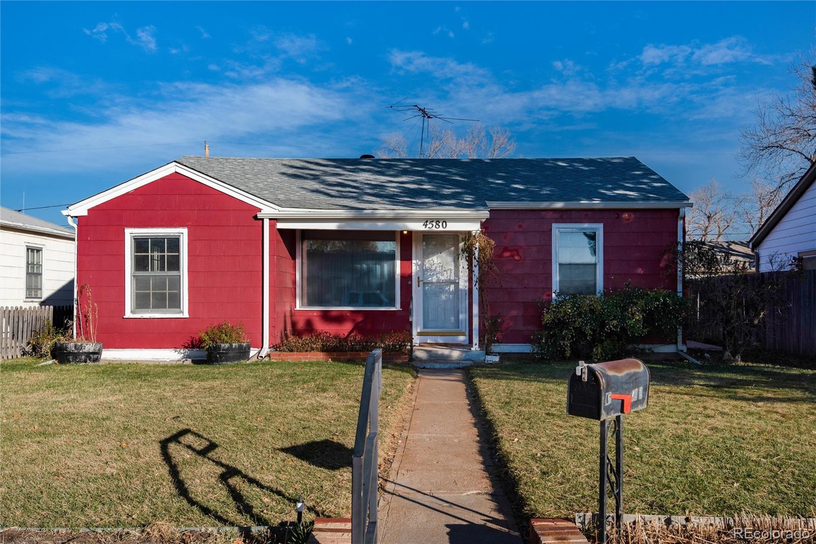 4580 S Pennsylvania Street