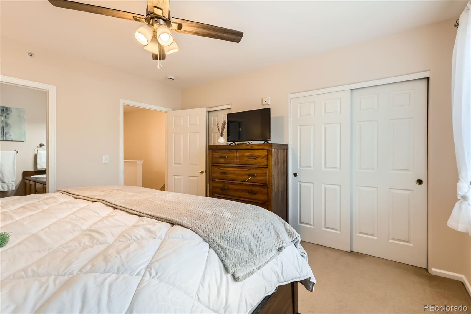 2769 W Riverwalk Circle