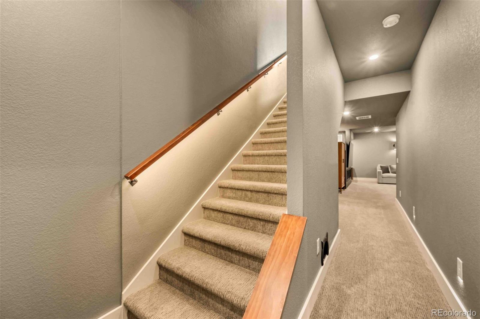 8378 Arapahoe Peak Street