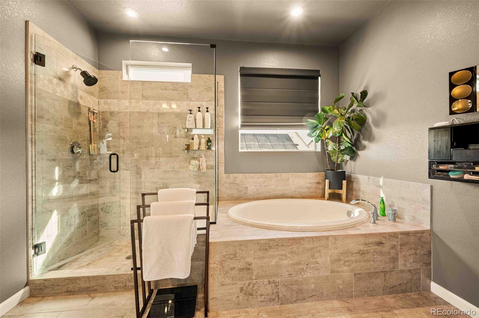 8378 Arapahoe Peak Street