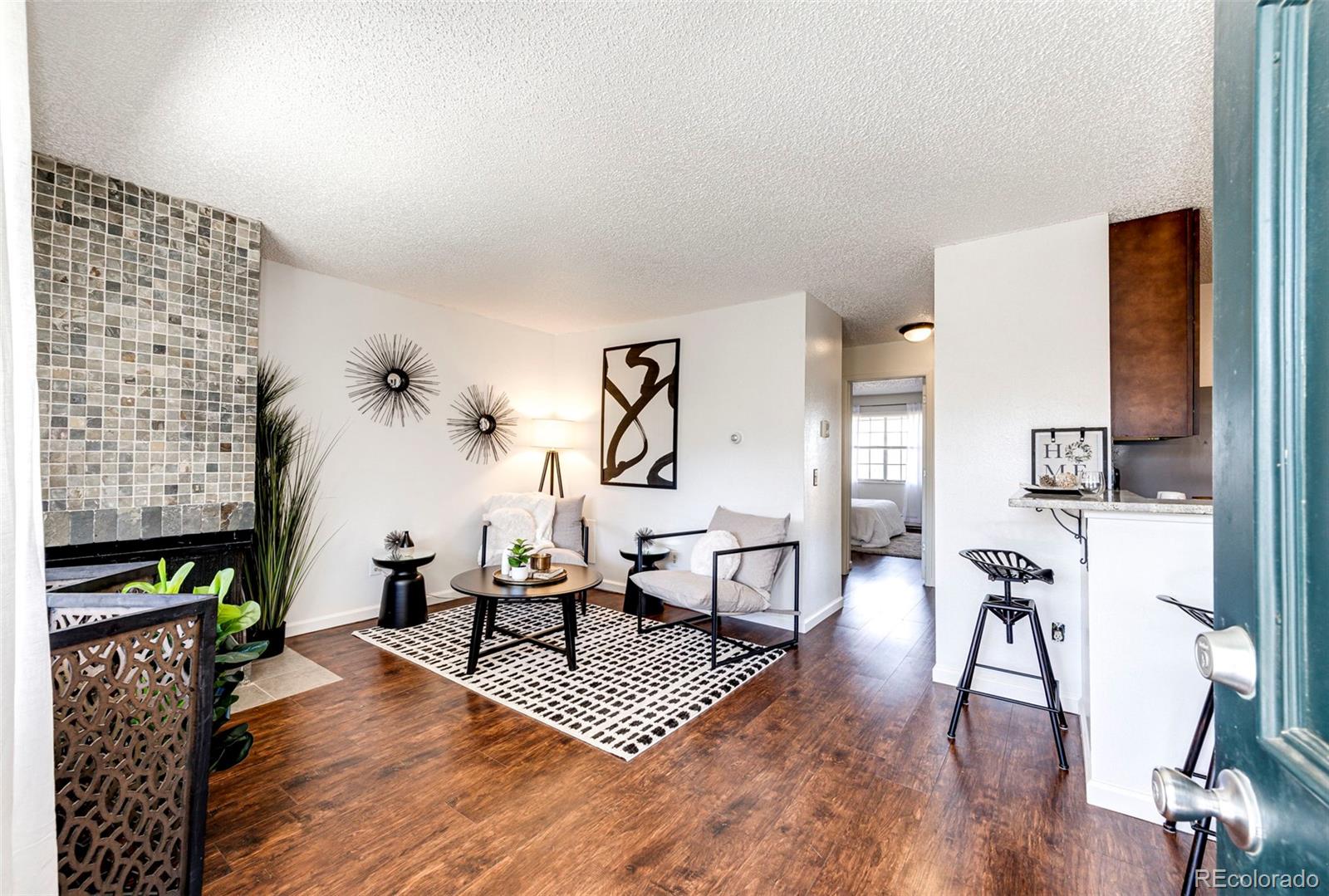 2225 S Jasmine Street Unit: 308