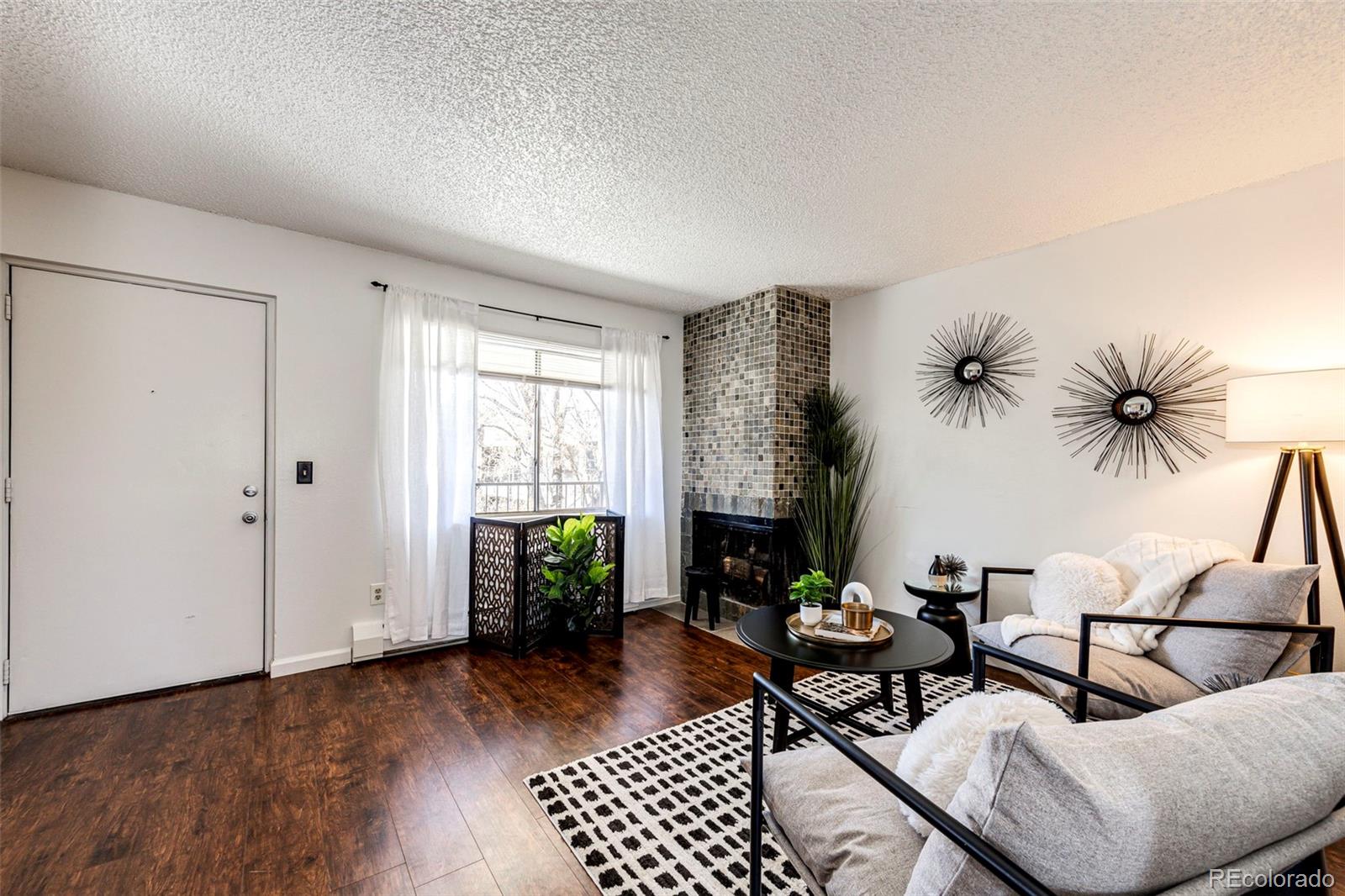 2225 S Jasmine Street Unit: 308