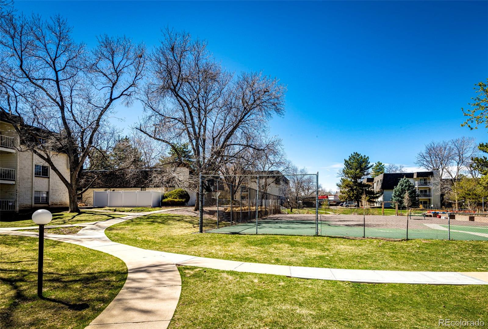 2225 S Jasmine Street Unit: 308