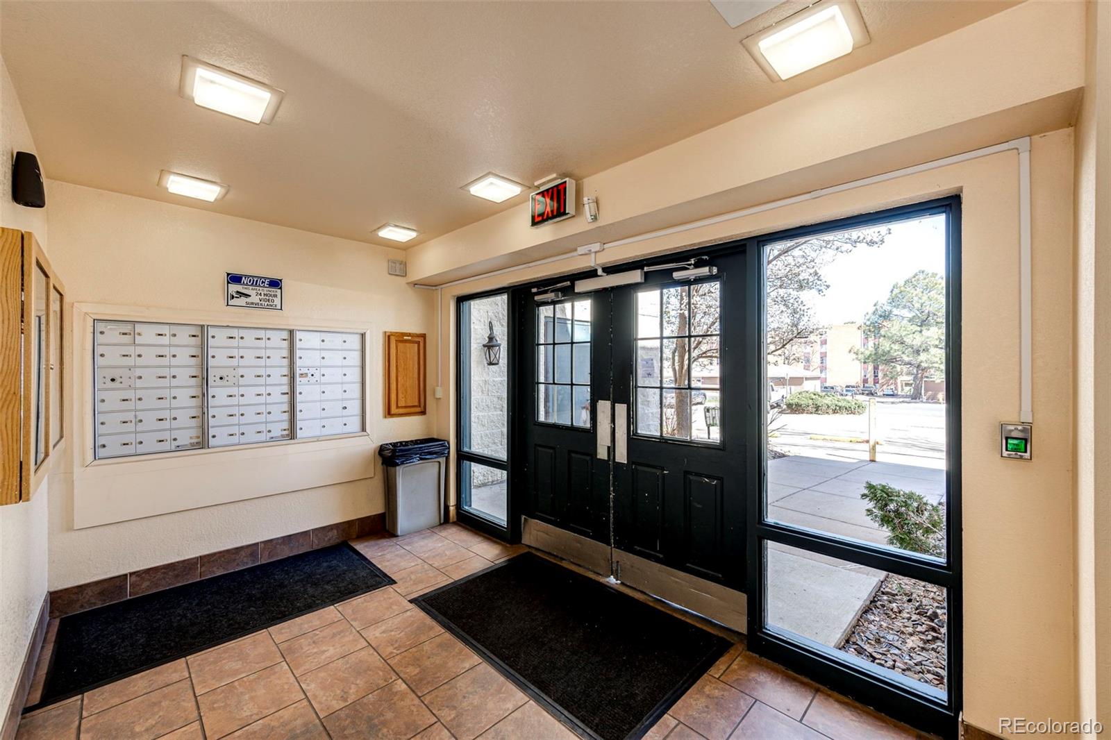 2225 S Jasmine Street Unit: 308