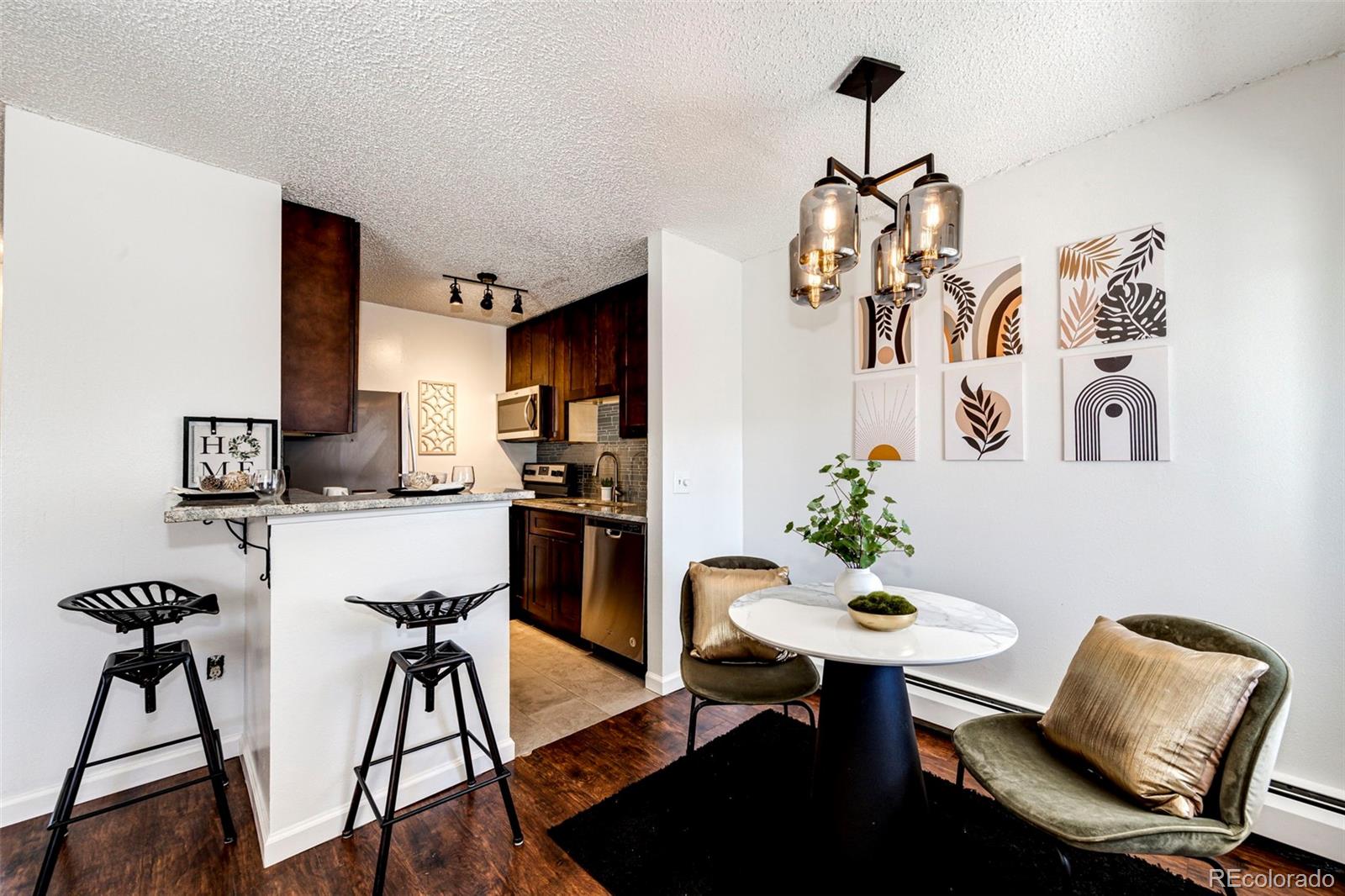 2225 S Jasmine Street Unit: 308