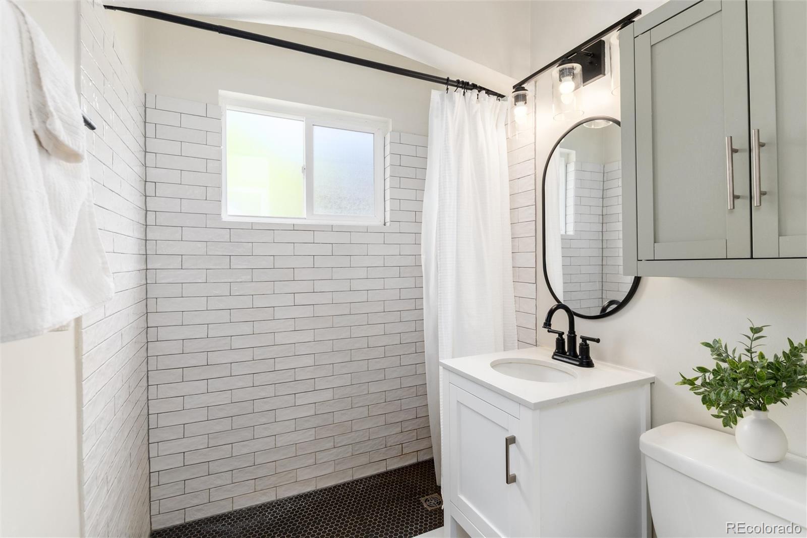 4520 S Delaware Street