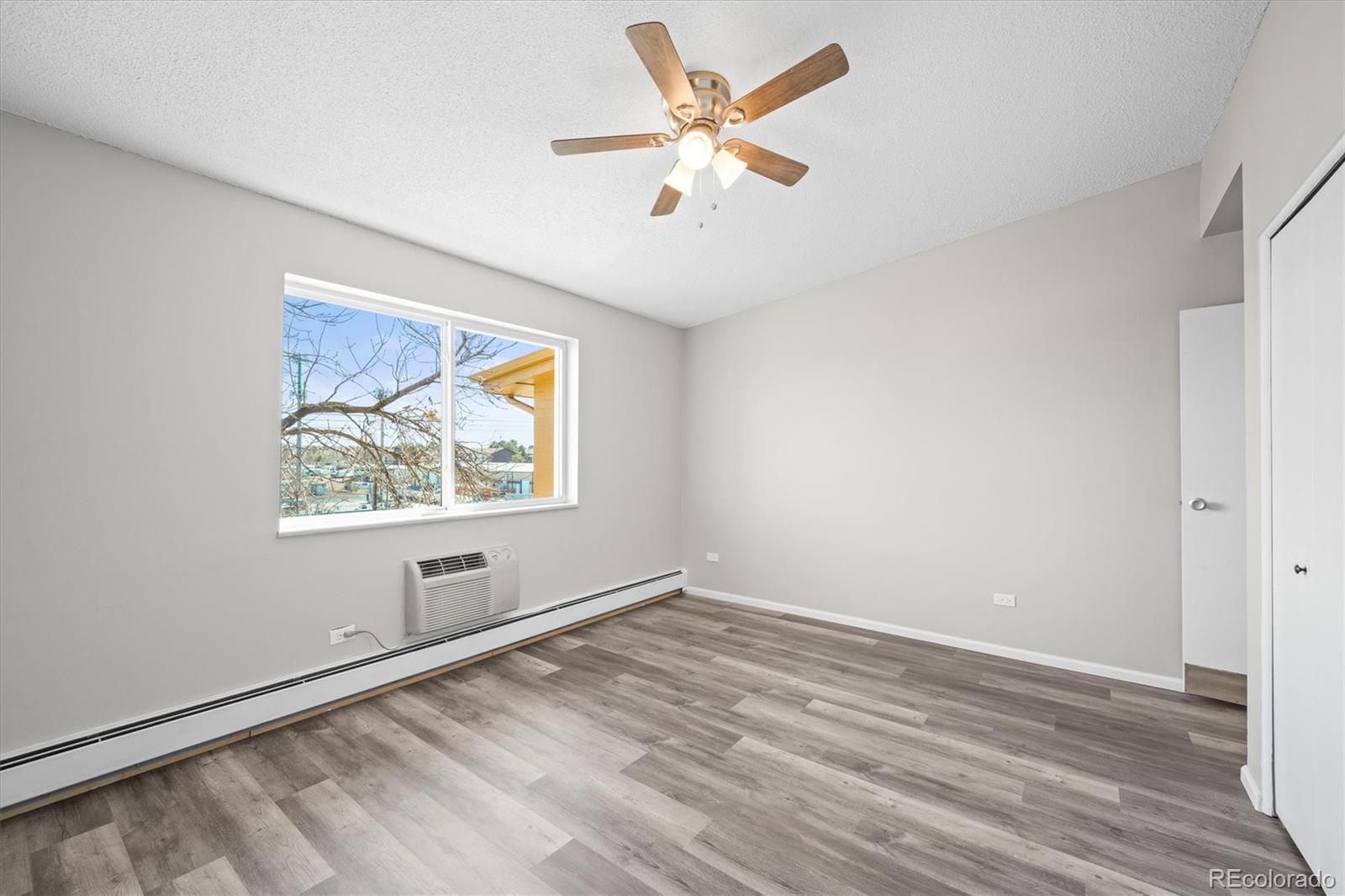 495 S Dayton Street Unit: 1D