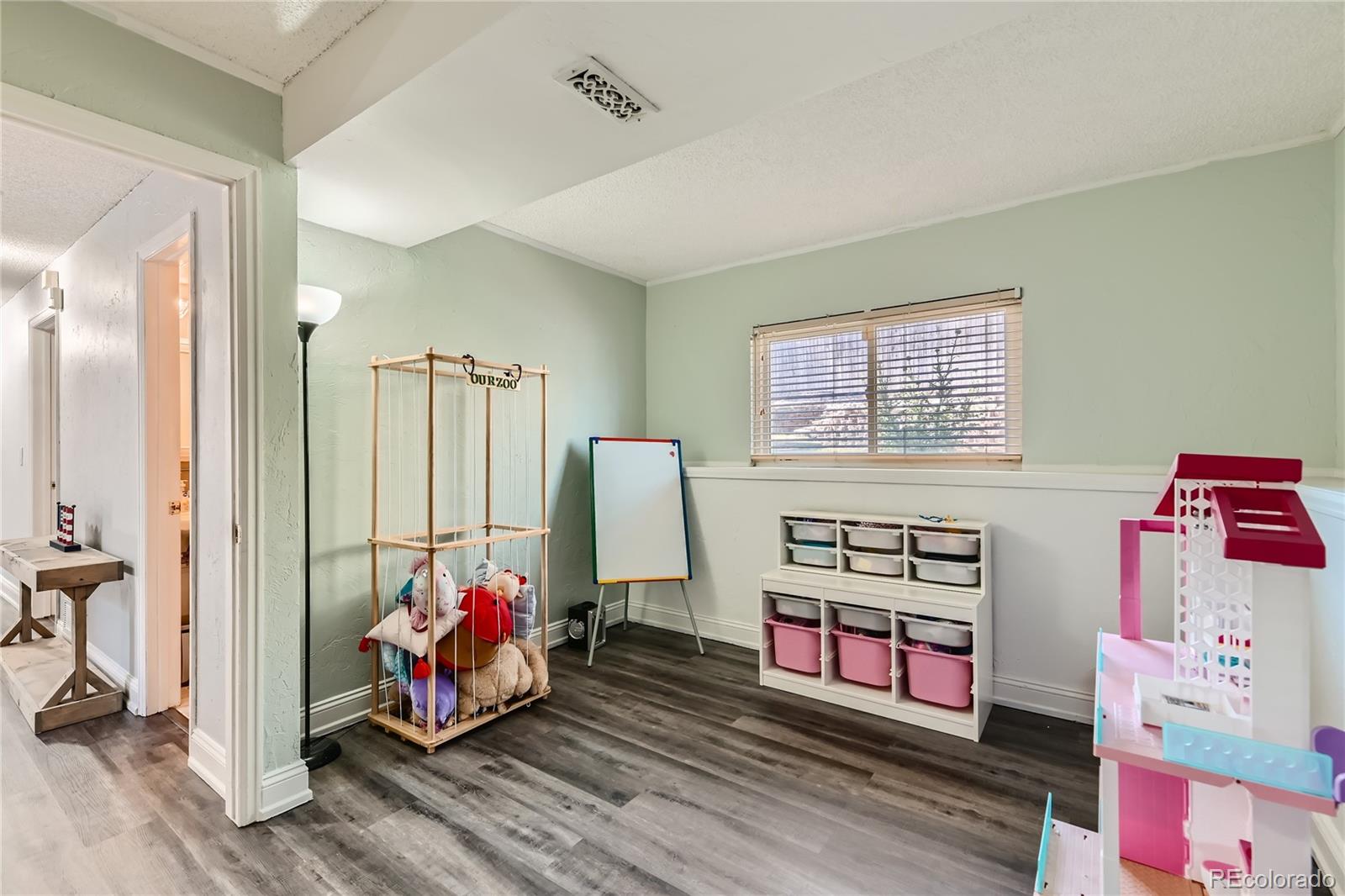 19062 E Oxford Drive