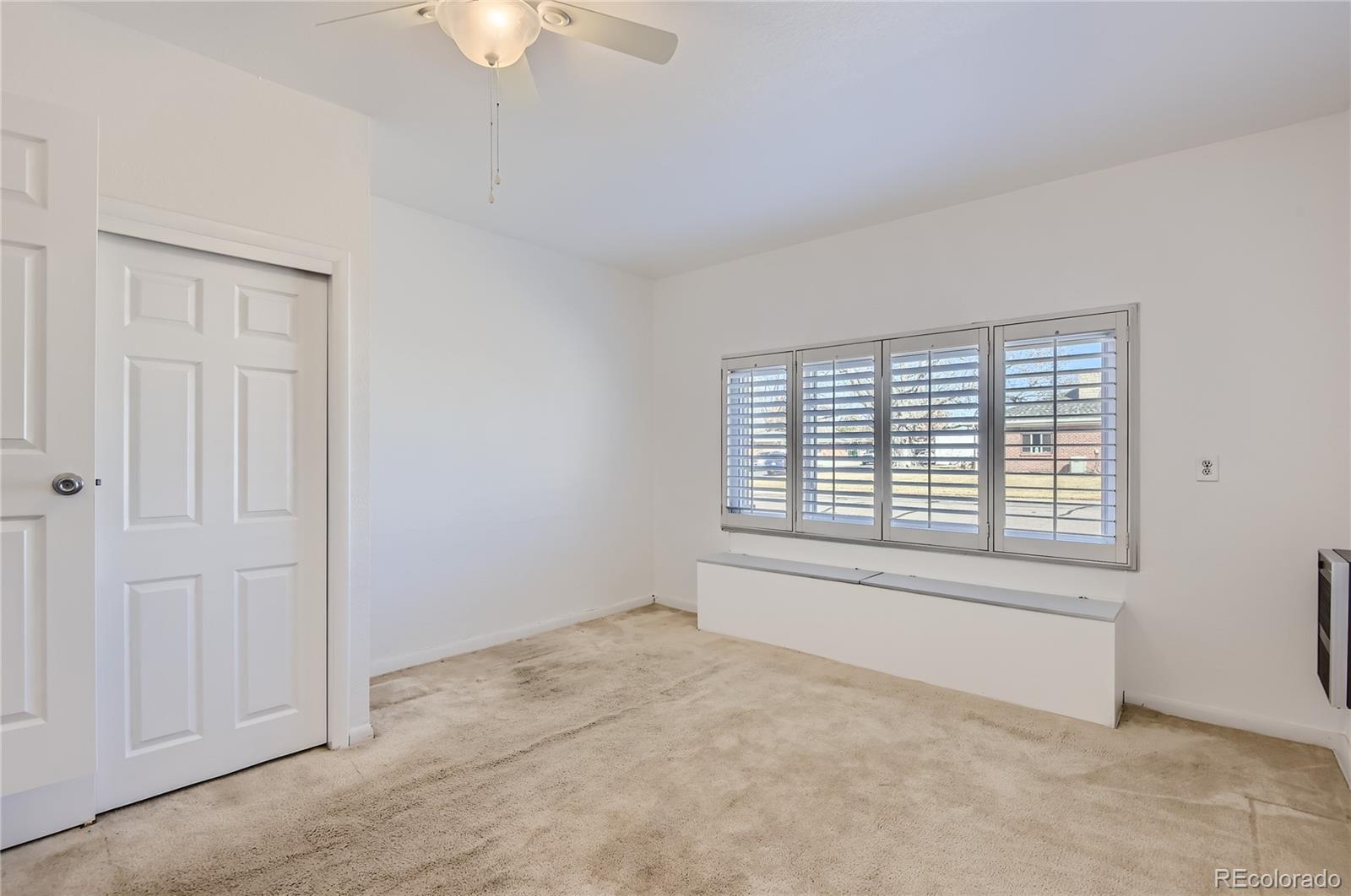 4912 S Galapago Street