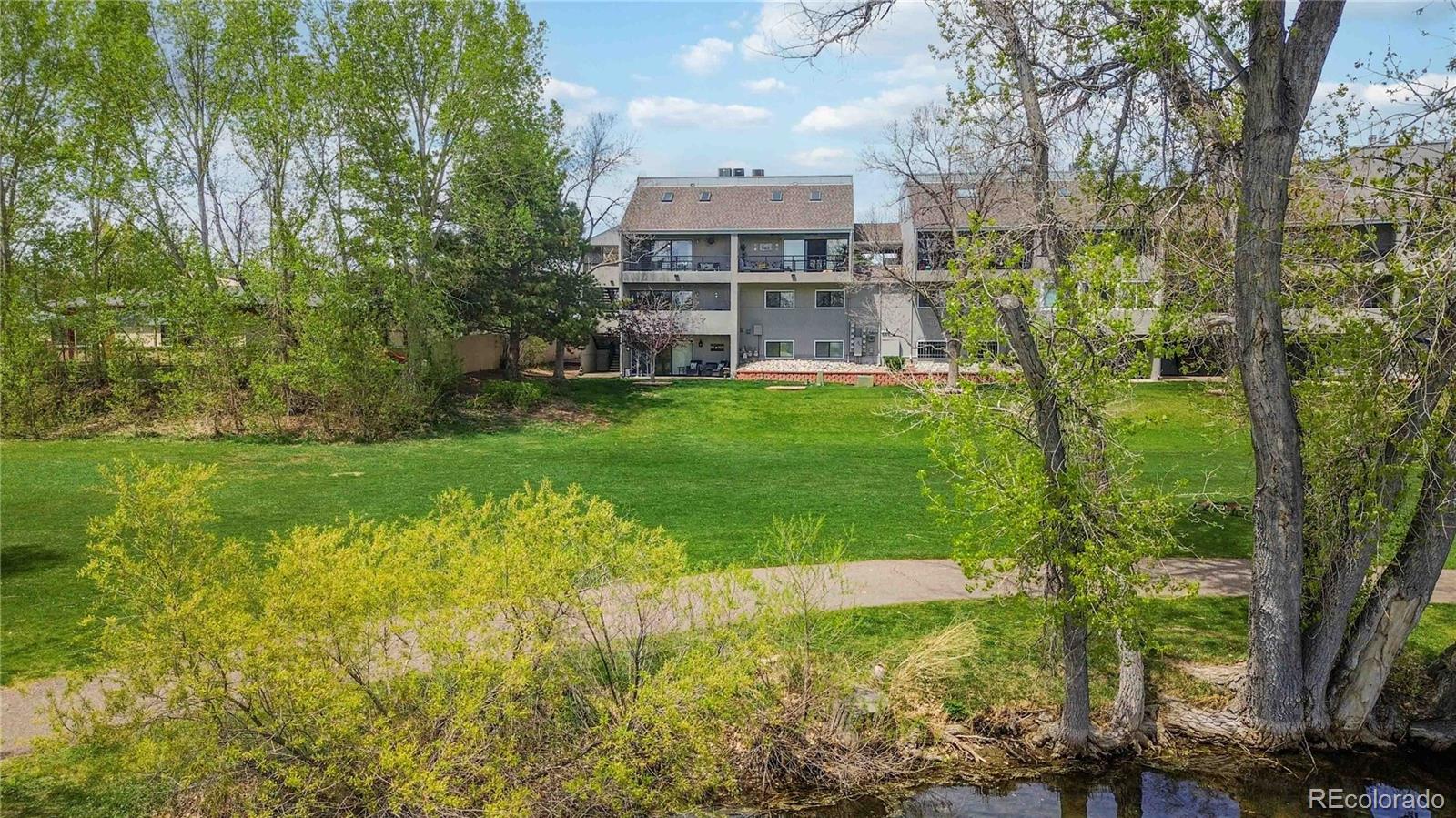 10550 W Jewell Avenue Unit: 301