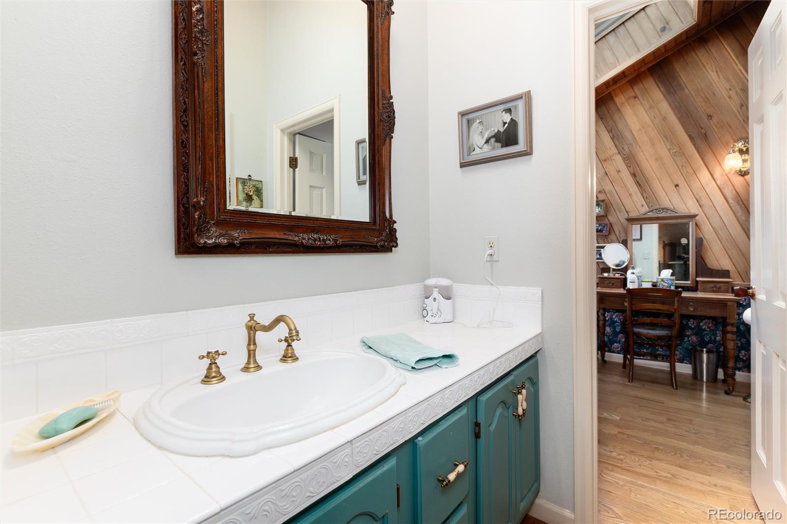 29432 Paint Brush Circle