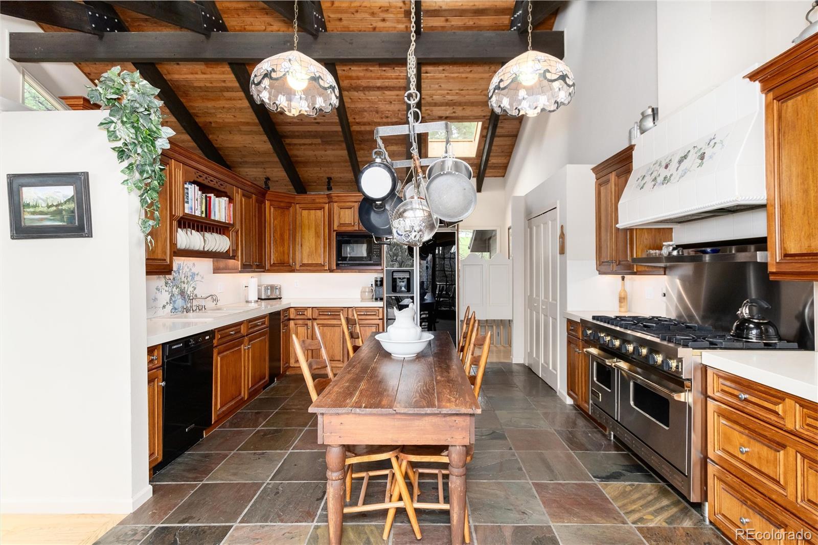 29432 Paint Brush Circle