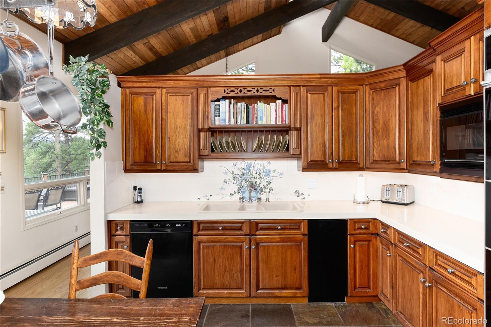 29432 Paint Brush Circle