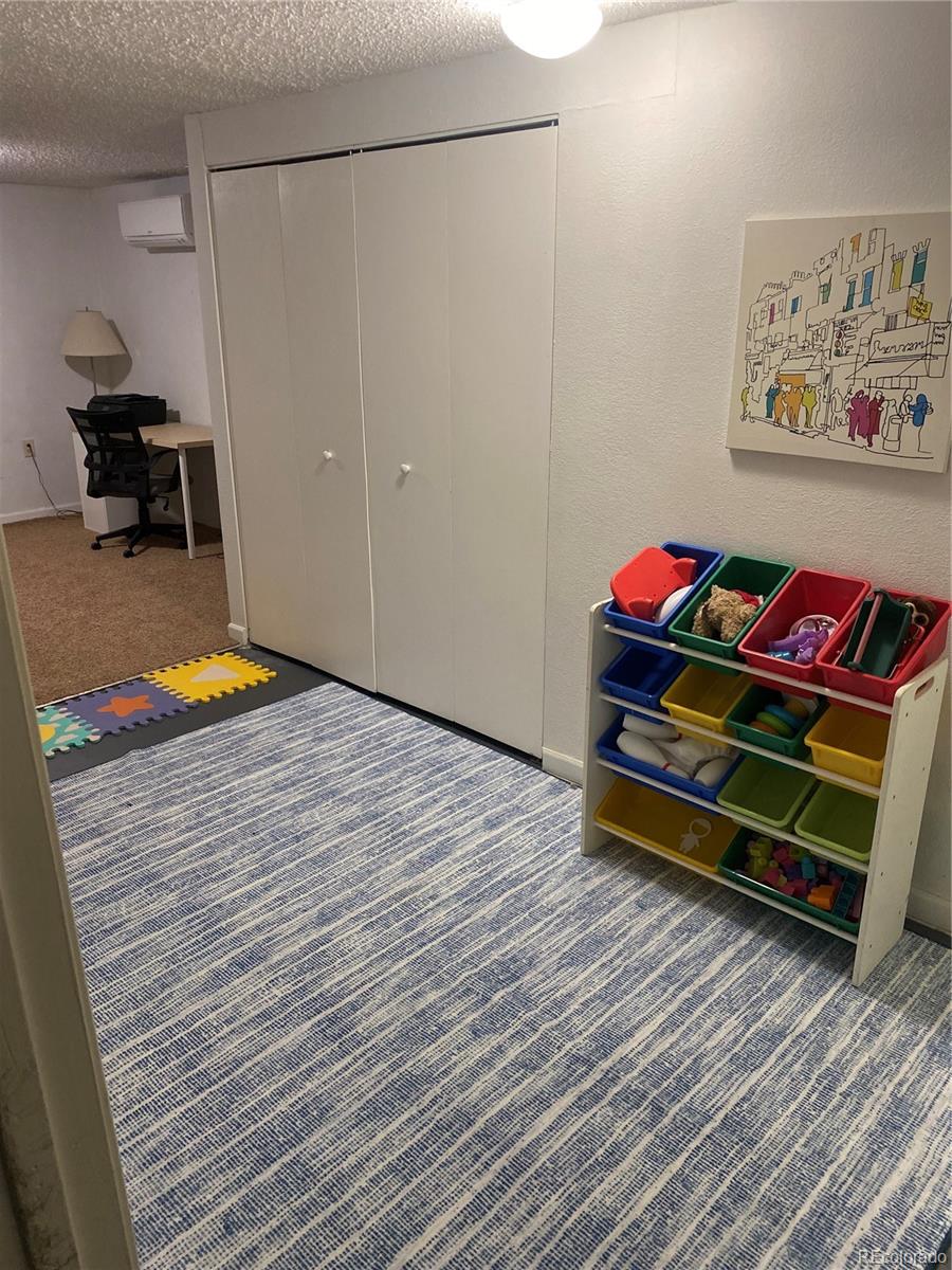 7001 S Eudora Street