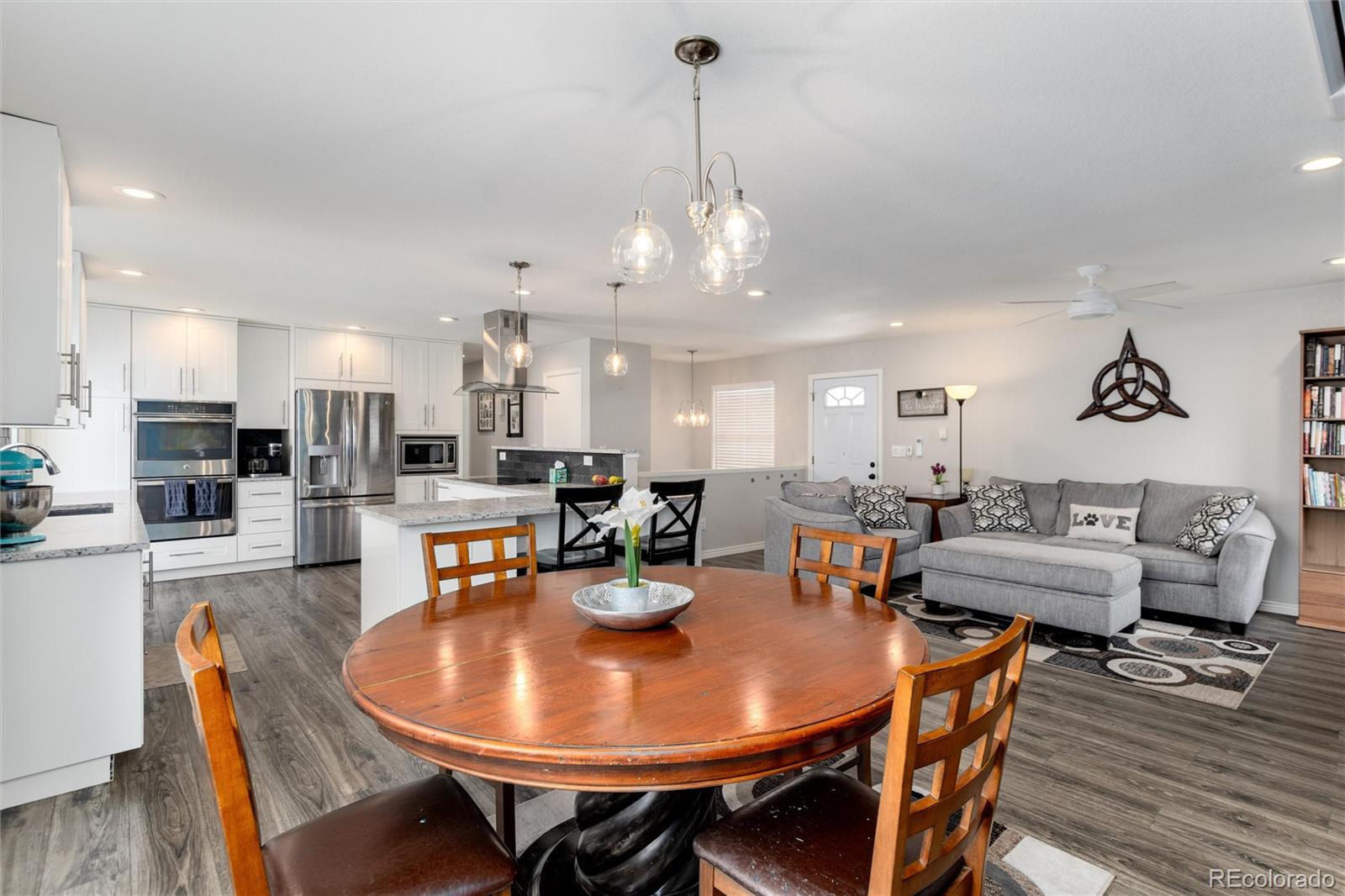 7001 S Eudora Street