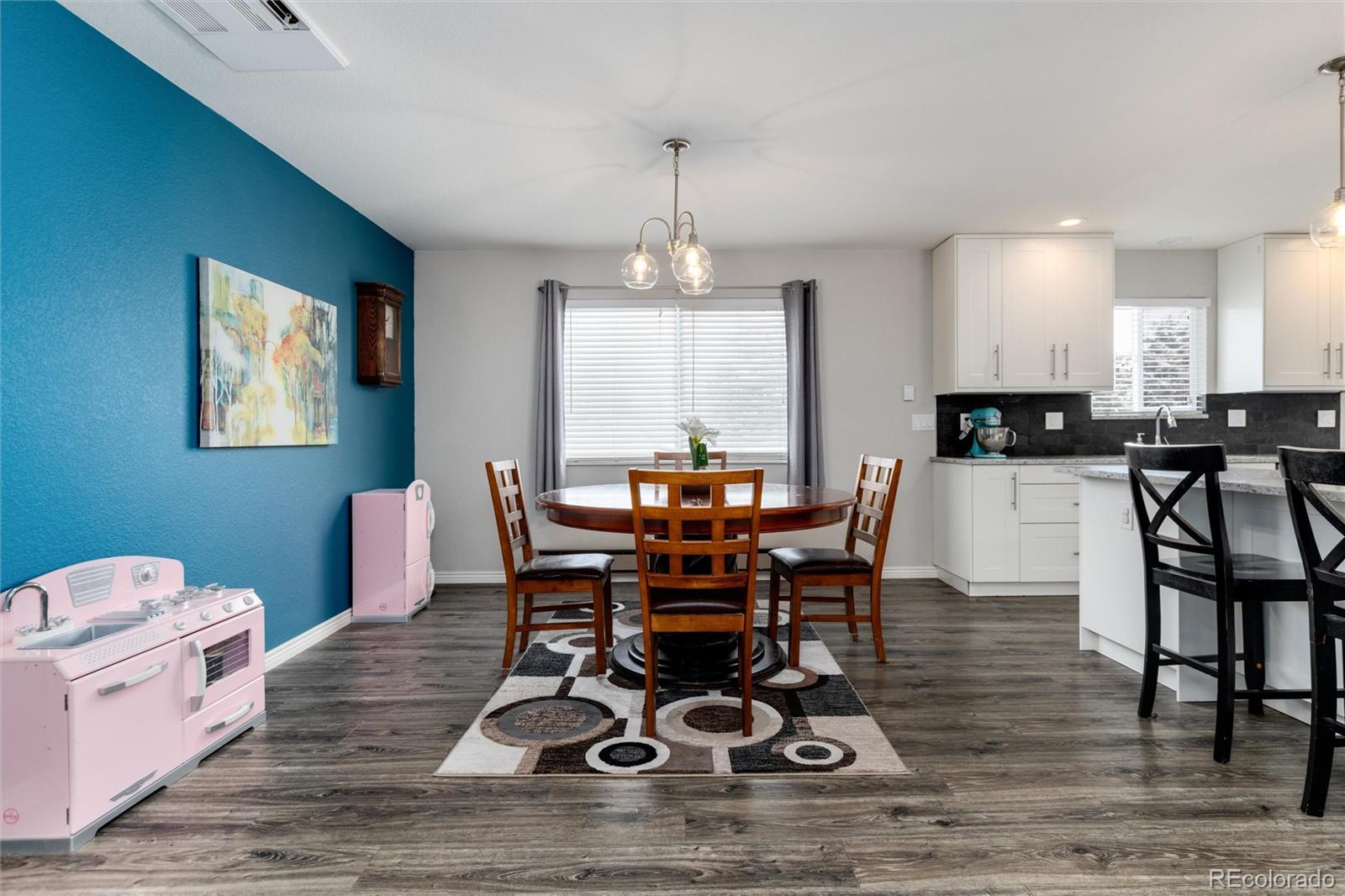 7001 S Eudora Street