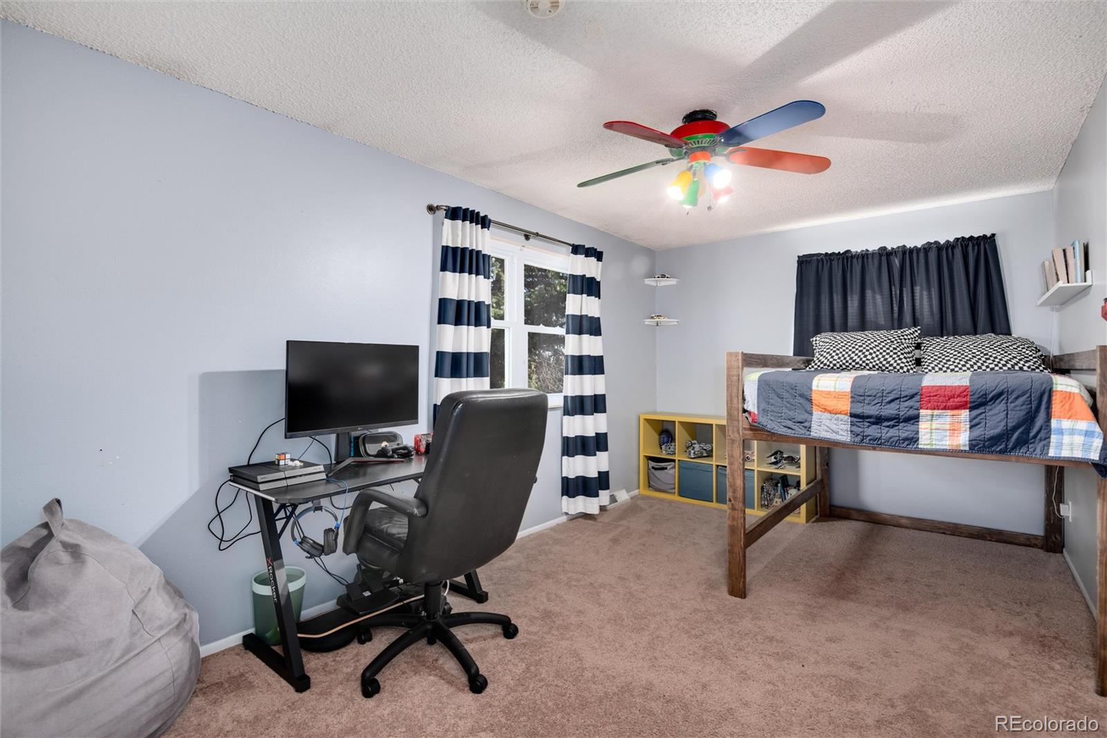 10113 W Caley Avenue