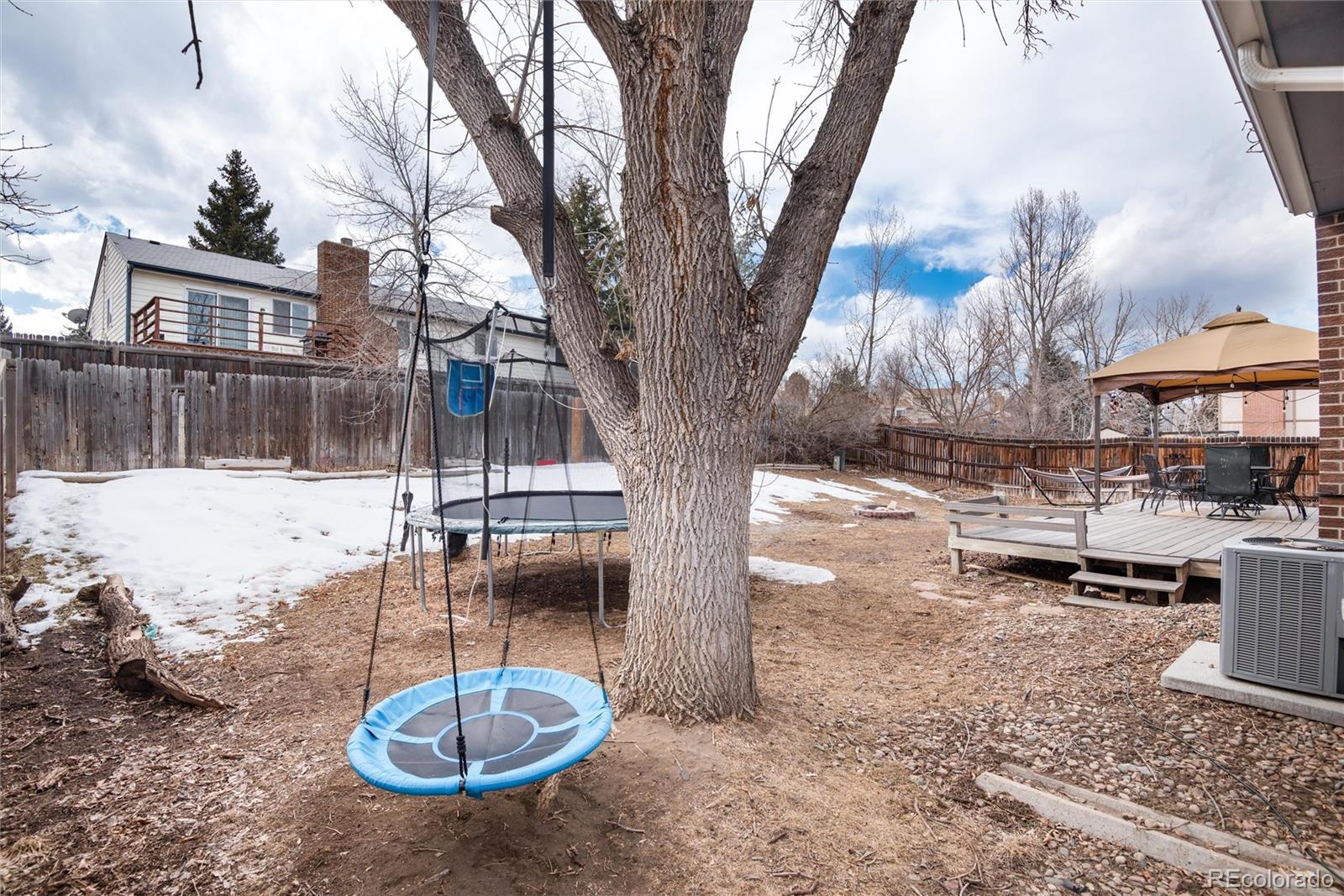 10113 W Caley Avenue