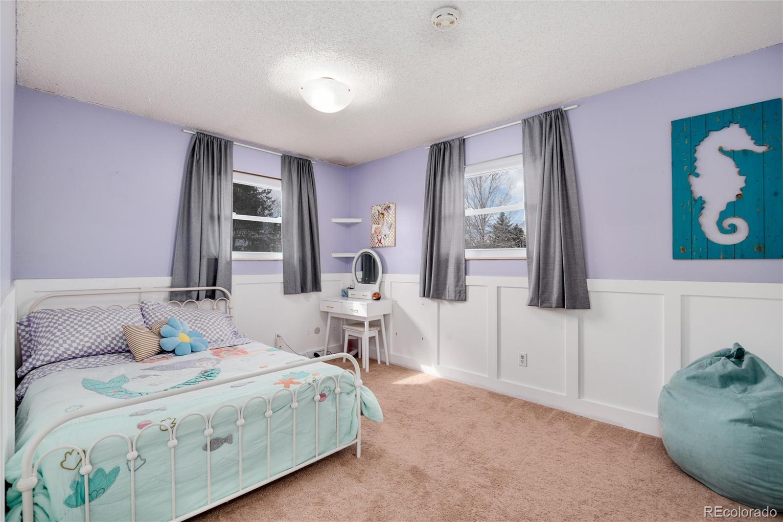 10113 W Caley Avenue