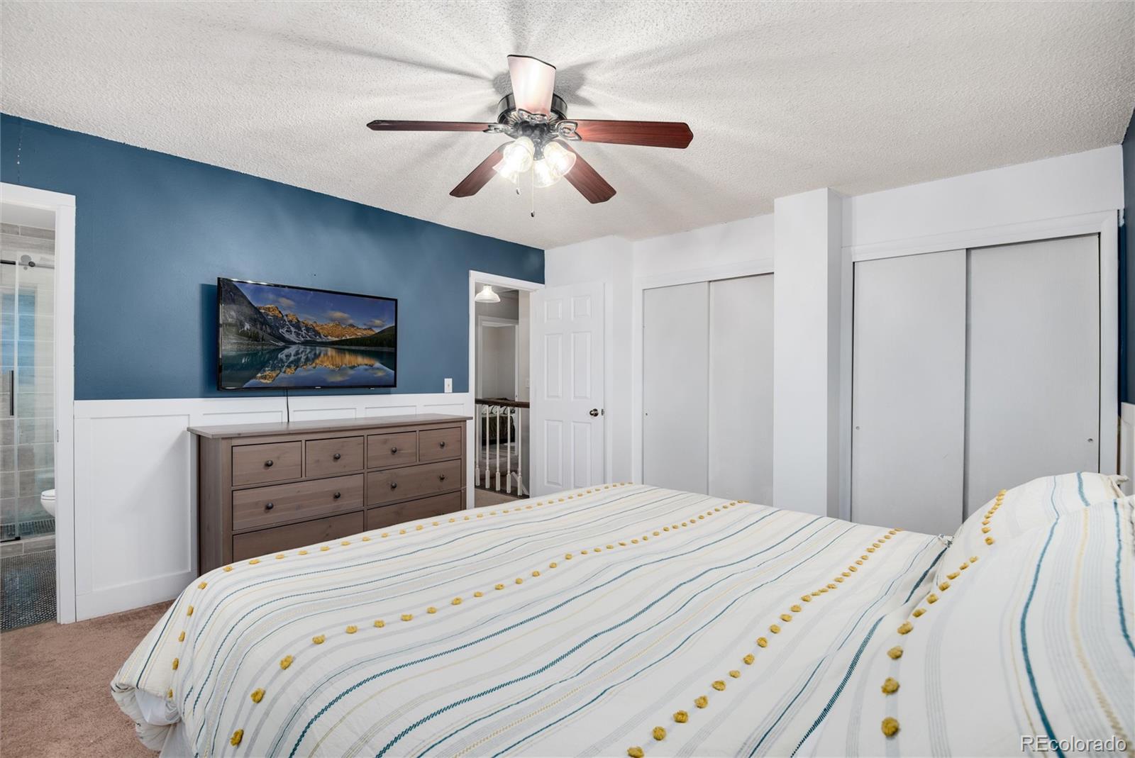 10113 W Caley Avenue