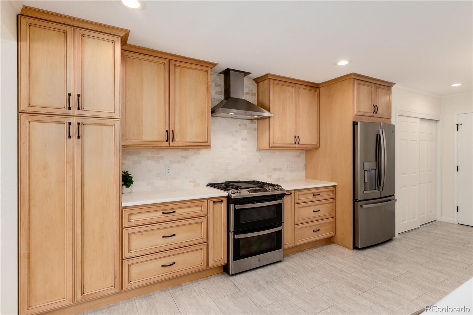 10000 E Yale Avenue Unit: 19