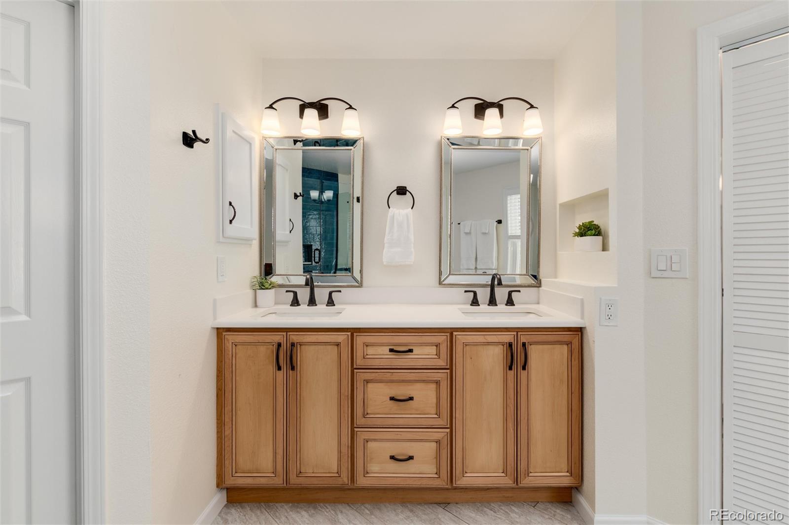 10000 E Yale Avenue Unit: 19