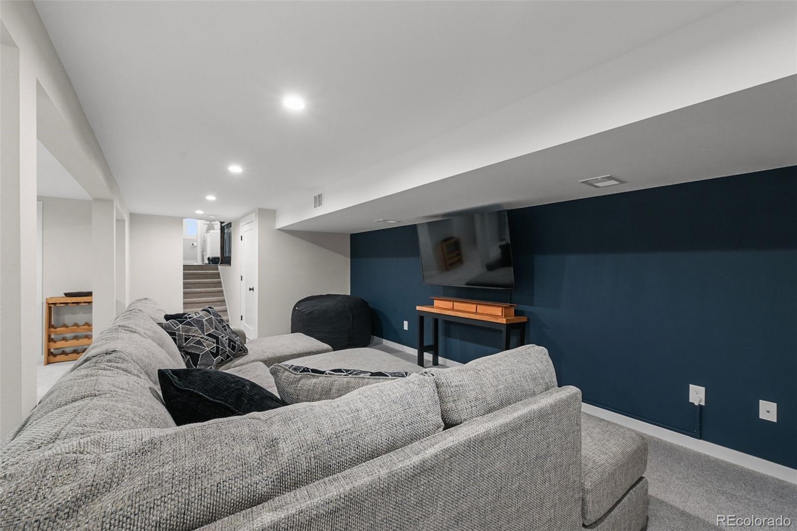 10743 W Turtle Mountain