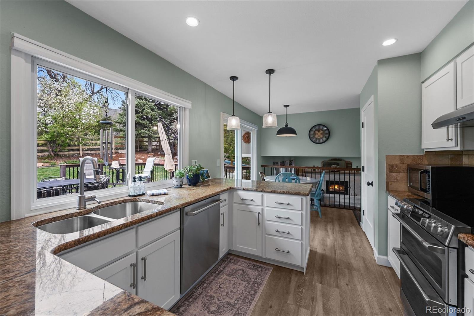 10743 W Turtle Mountain