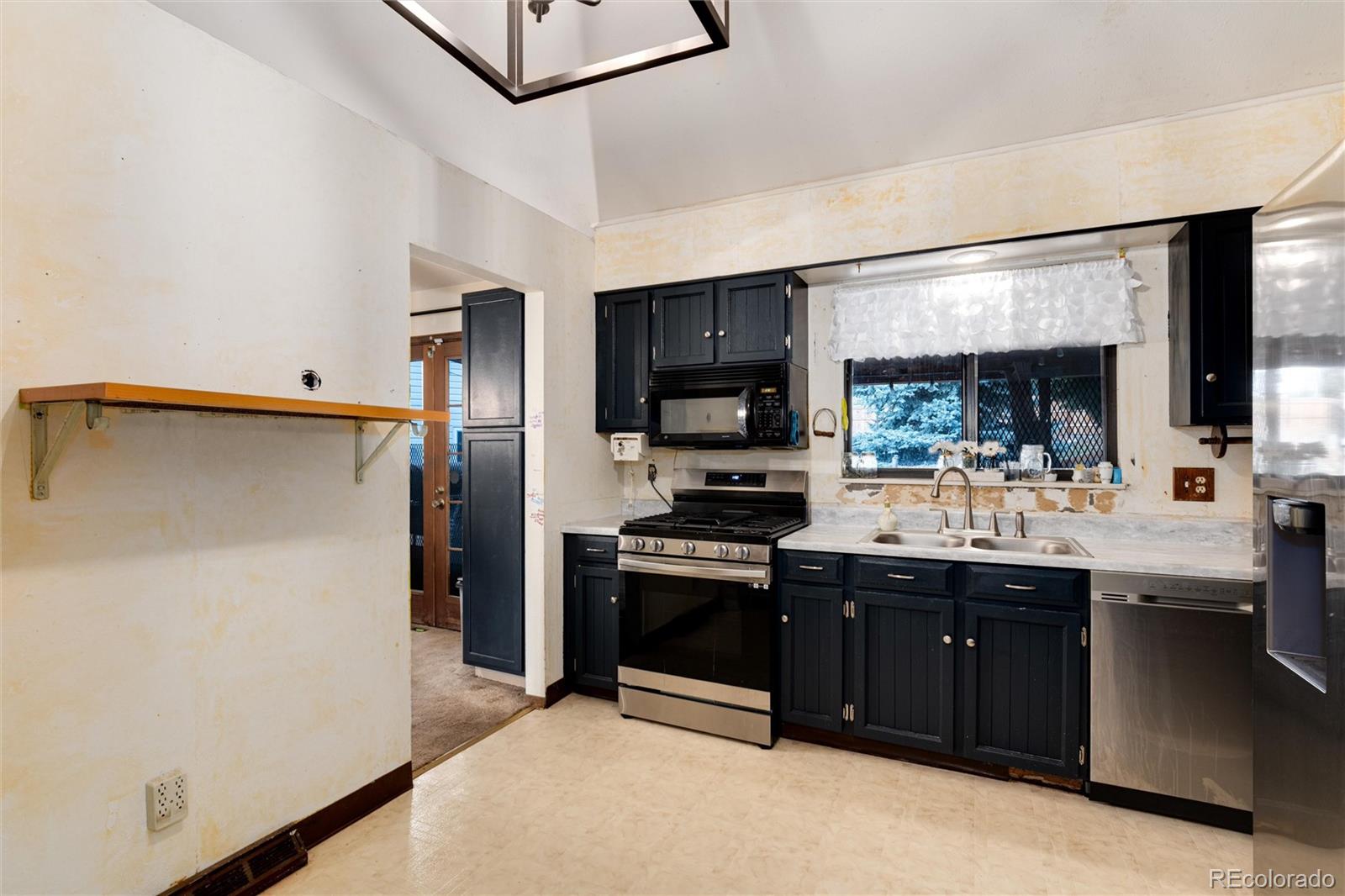 14707 E Stanford Place