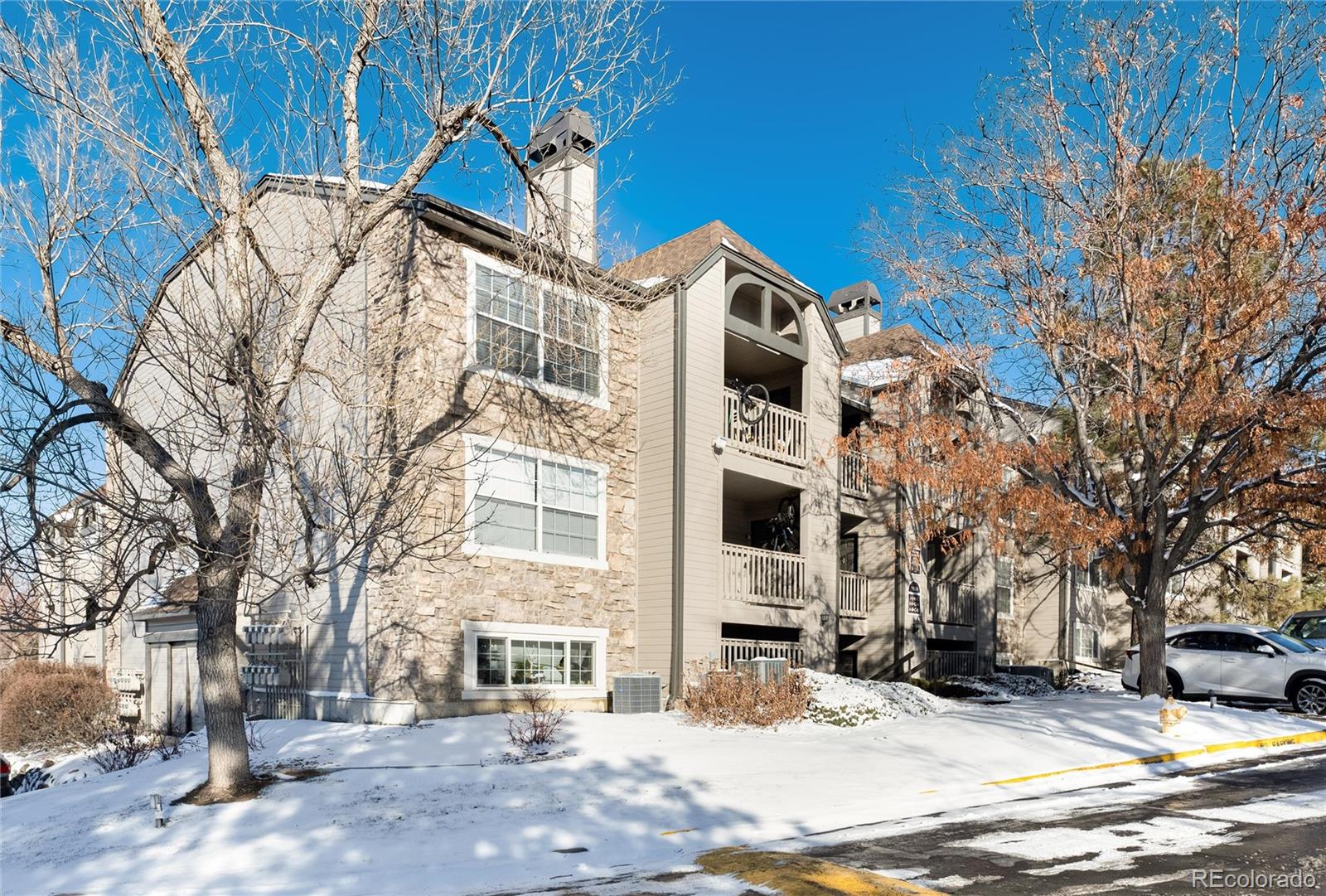 9180 E Arbor Circle Unit: J