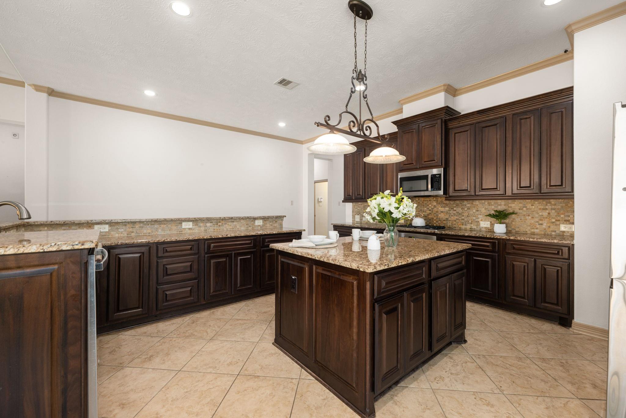 4430 Red Oak Grove Court