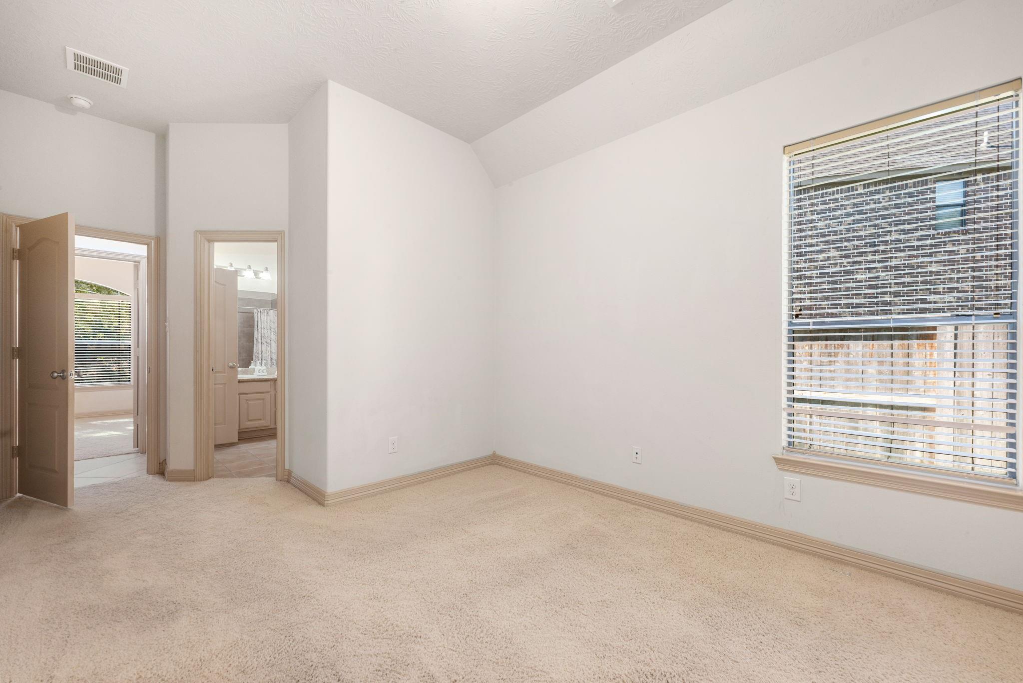 4430 Red Oak Grove Court