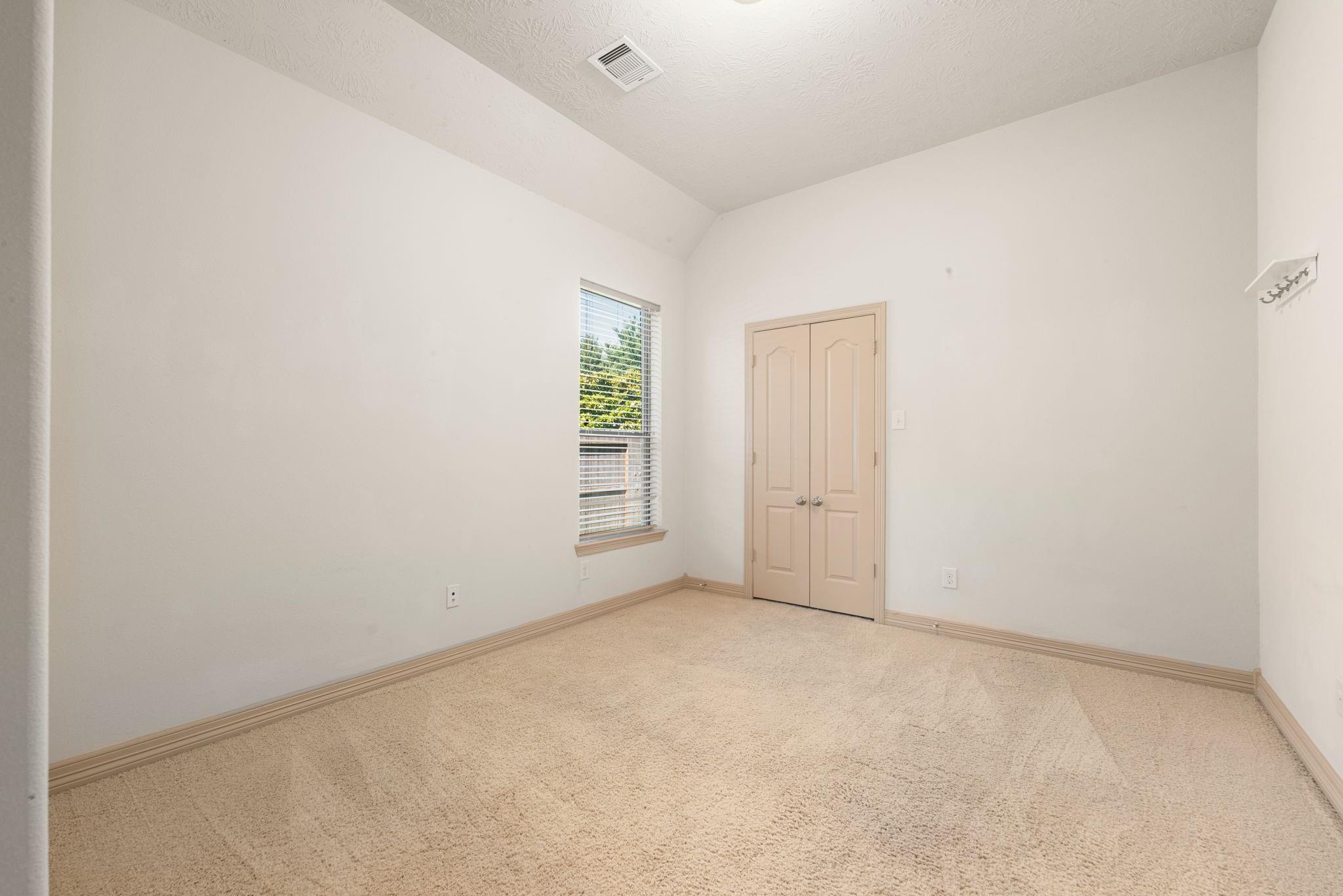 4430 Red Oak Grove Court