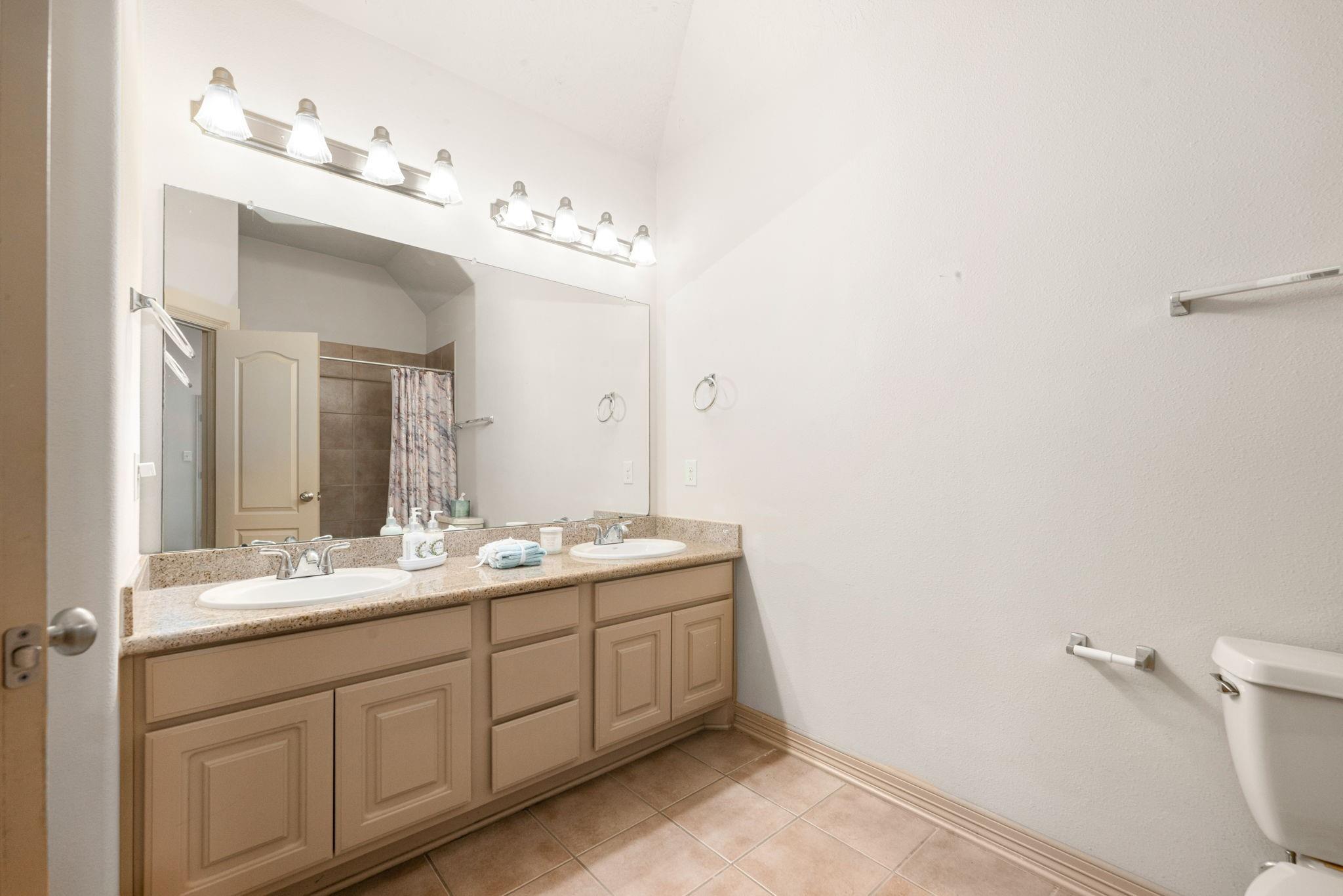 4430 Red Oak Grove Court