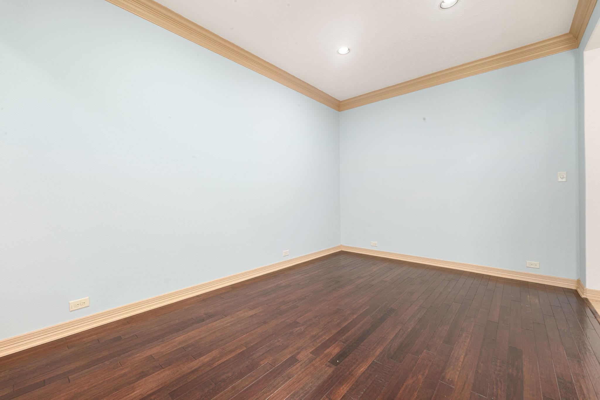 4430 Red Oak Grove Court