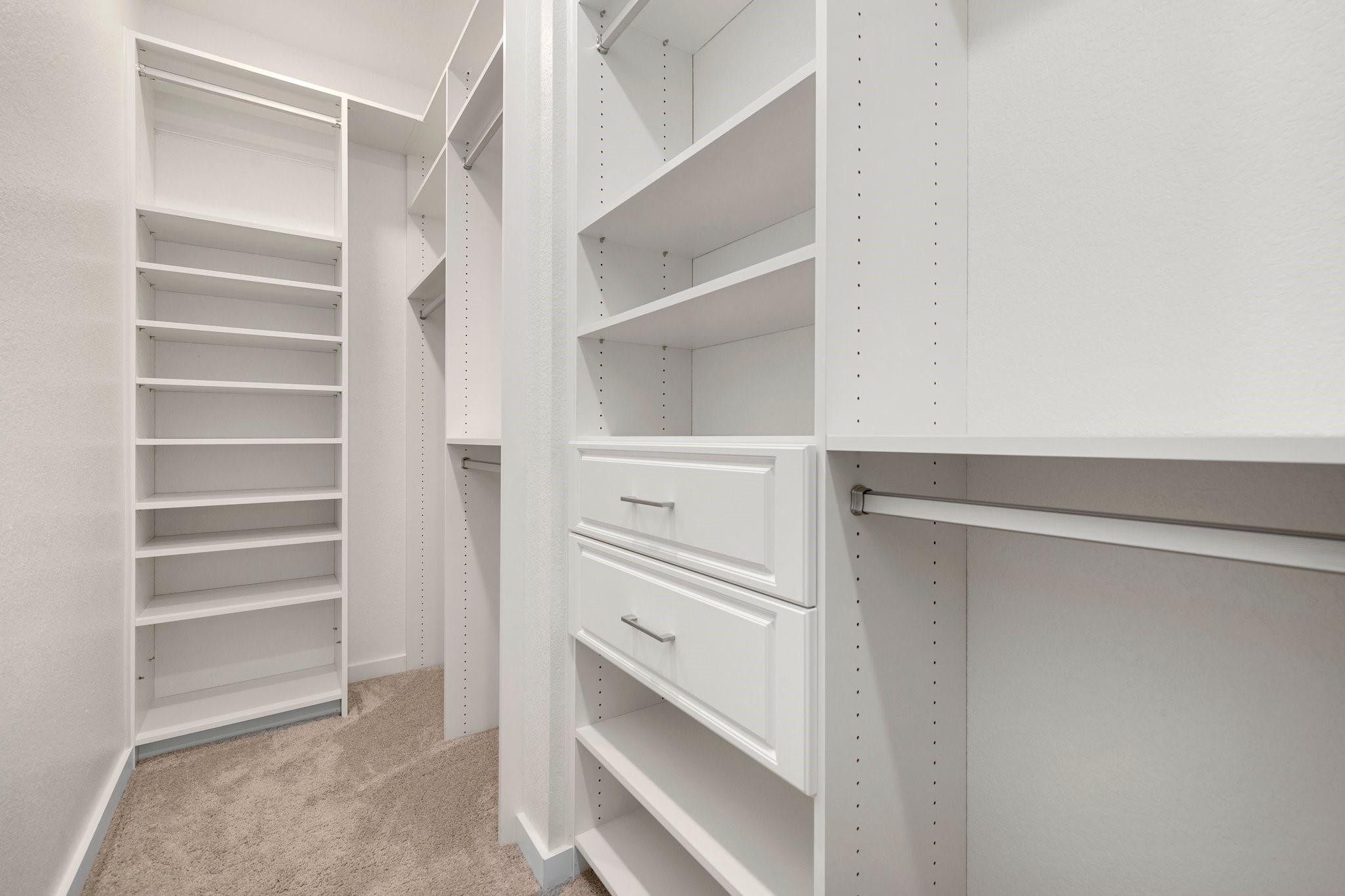 997 Newport Creek Dr